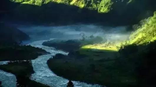 小镇惊魂