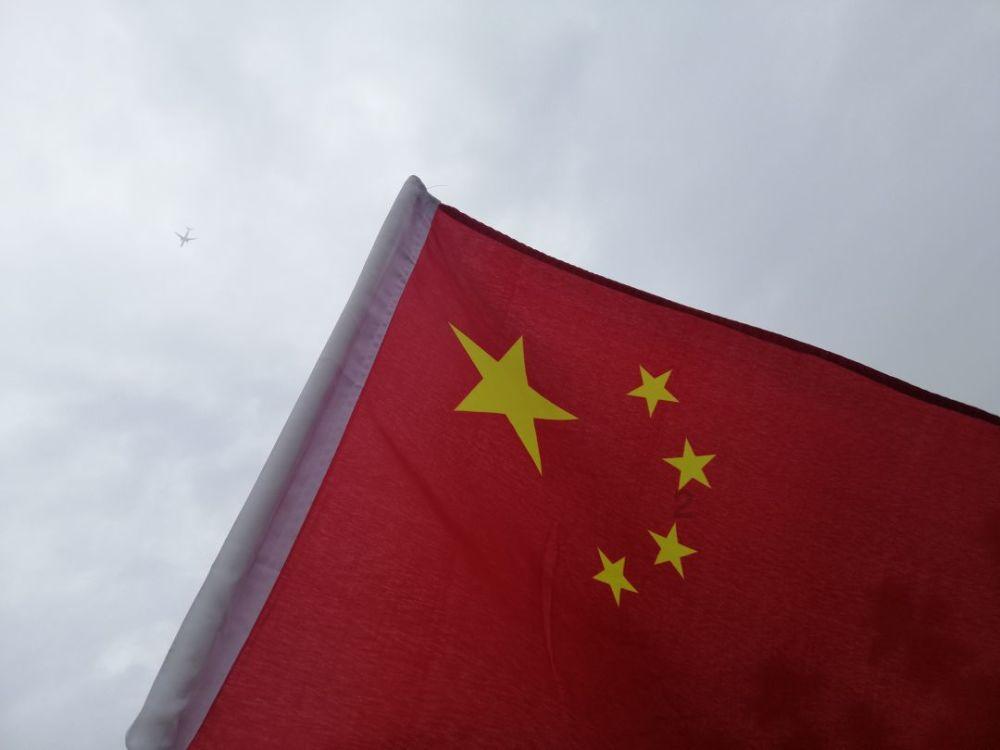 “嘴替”赢得喝彩说明了什么